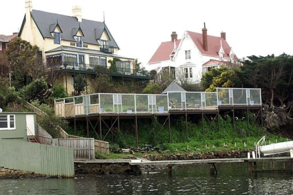 House prices