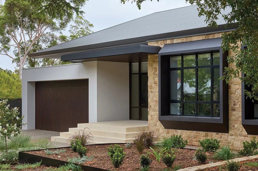 Thumbnail for Torrens Park home makes the most of natural materials