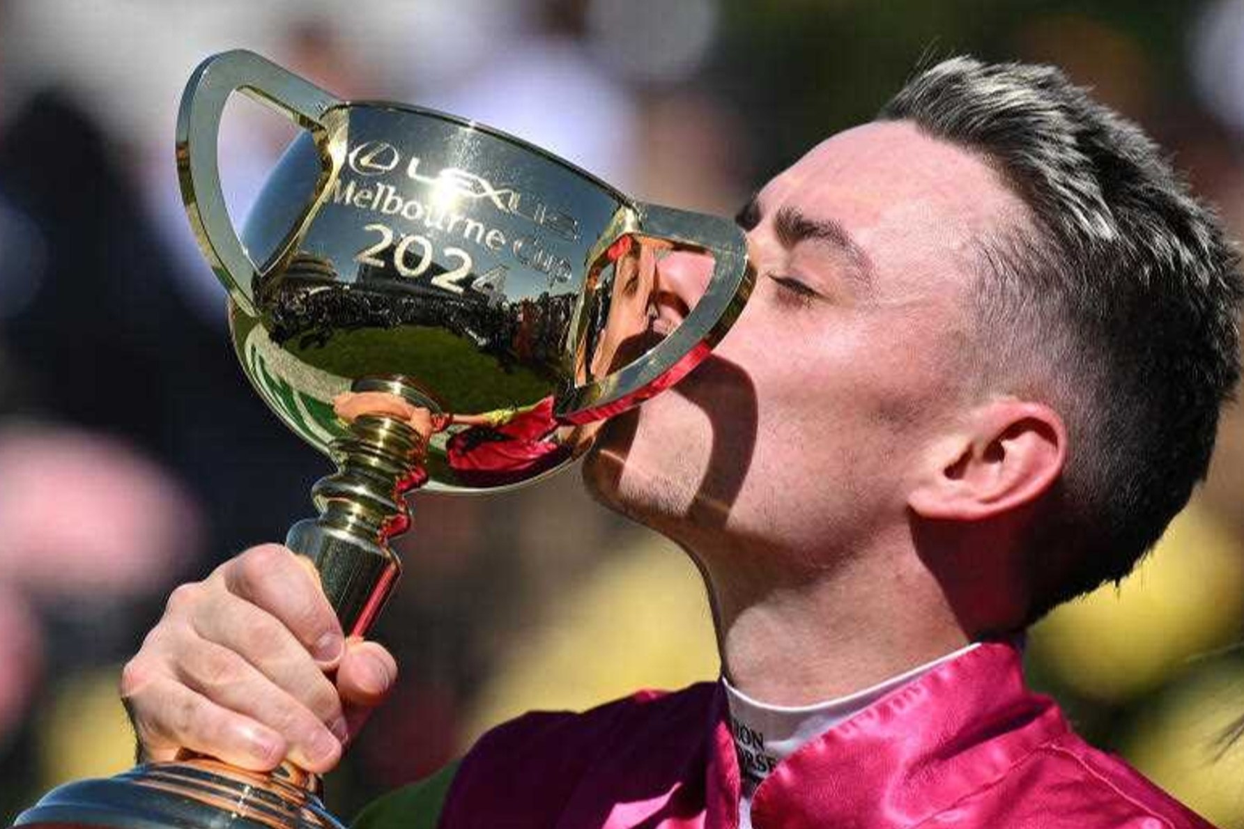 Robbie Dolan rode Knight's Choice to victory in an epic finish to lift the 164th Melbourne Cup. Photo: James Ross/AAP 