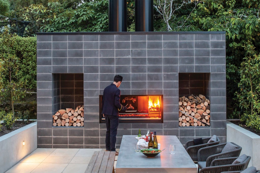 Thumbnail for Adelaide’s Ultimate Entertainer’s Choice: Escea’s EK Series at Stoke Fireplace Studio