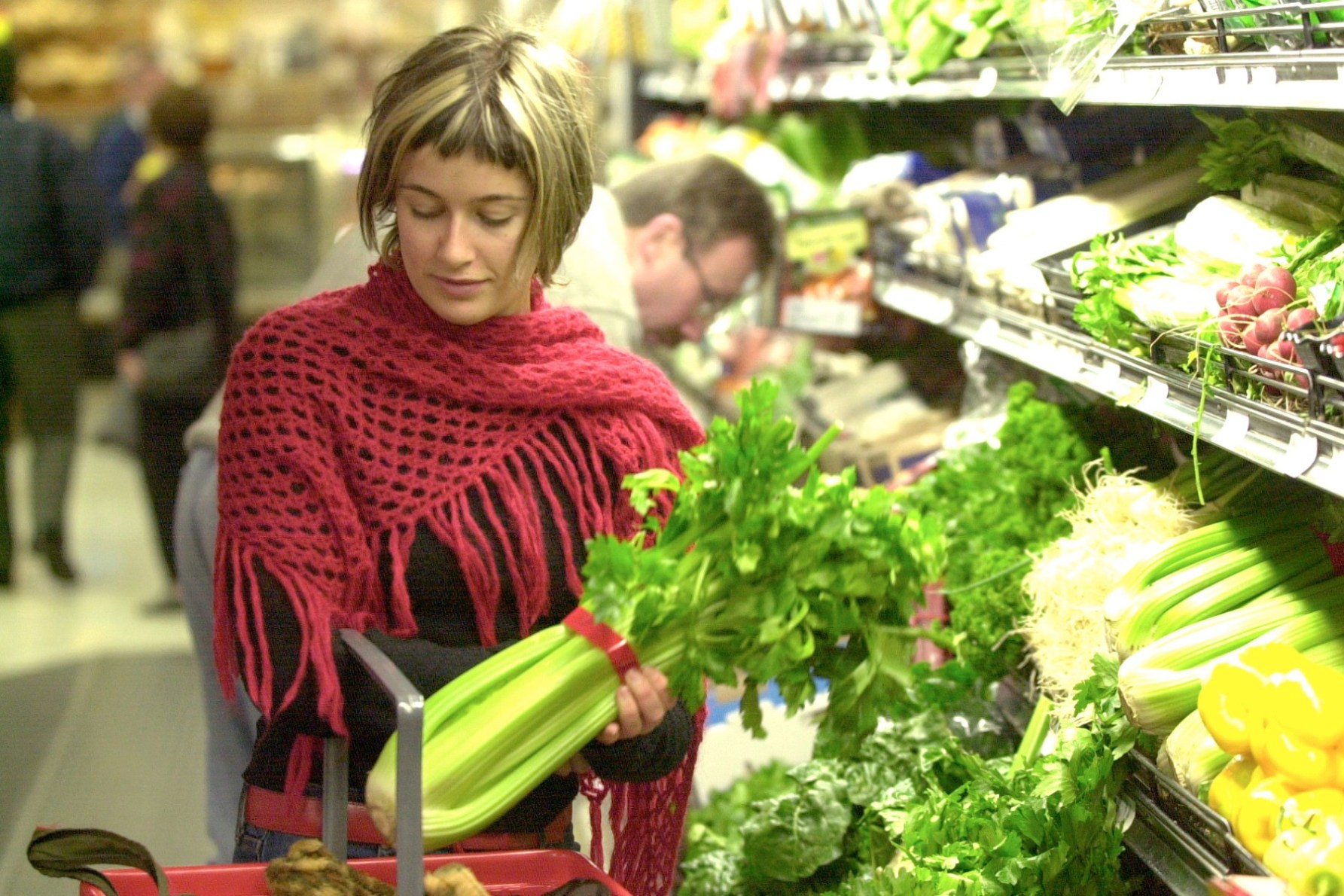 Loose fruit and vegetables are often more expensive than plastic-wrapped produce, a review found. Photo: Julian Smith/AAP