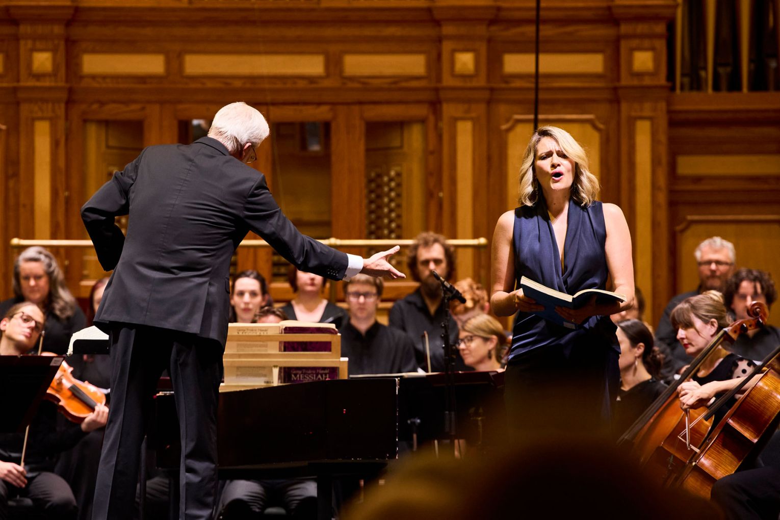 Mezzo Fiona Campbell sings with the Adelaide Symphony Orchestra at its 2024 'Messiah' concert. Photo: Claudio Raschella