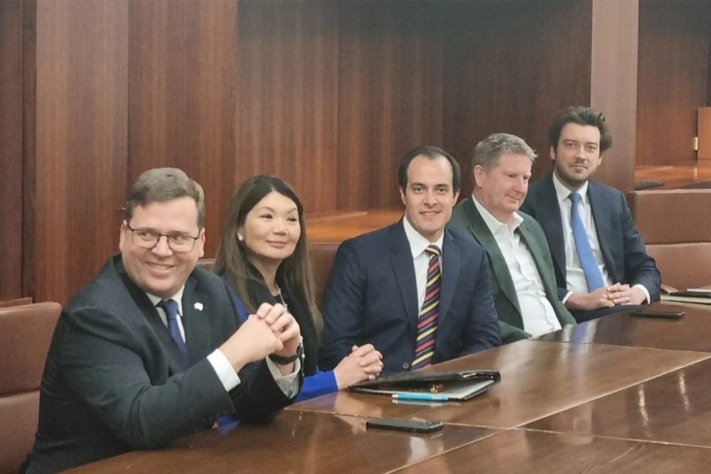 Vincent Tarzia (centre) was elected new state Liberal leader at a partyroom meeting on Monday morning. Deputy leader John Gardner (left) did not contest the ballot. Photo: Thomas Kelsall/InDaily