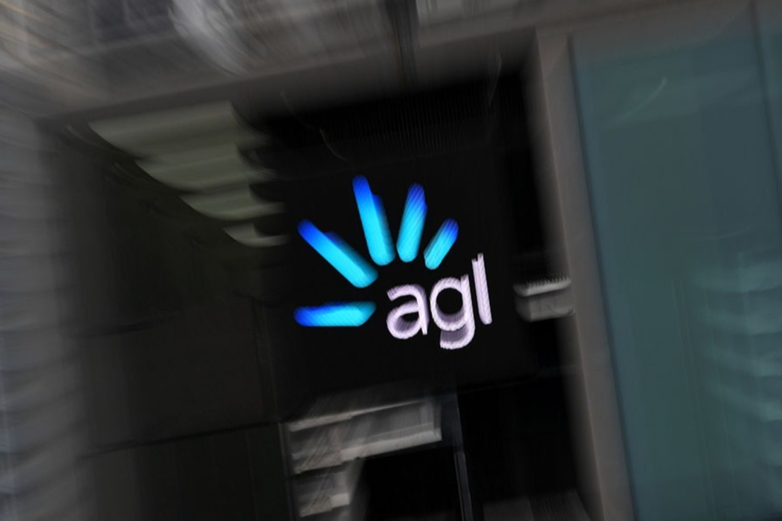 AGL has been hit with a record-high penalty for overcharging customers on Centrelink.