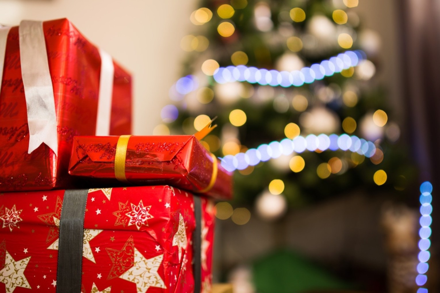 Know your rights when returning Christmas gifts. Photo: TND.