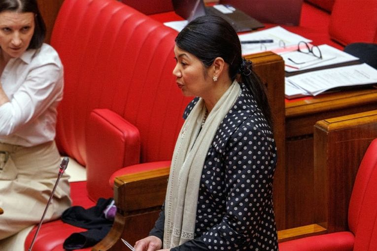 Thumbnail for Preselection threat hangs over senior Liberal’s resignation