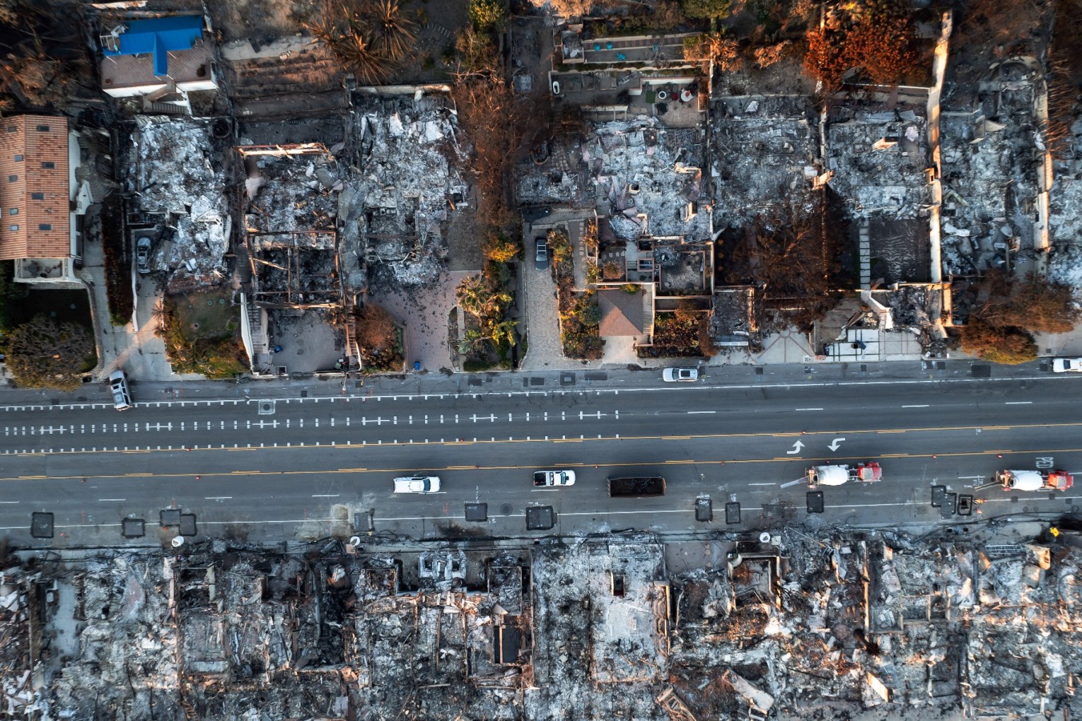 Some estimates have put the cost of the damage and economic loss of the LA wildfires at between A$400 billion and A$450 billion. Photo: AAP.