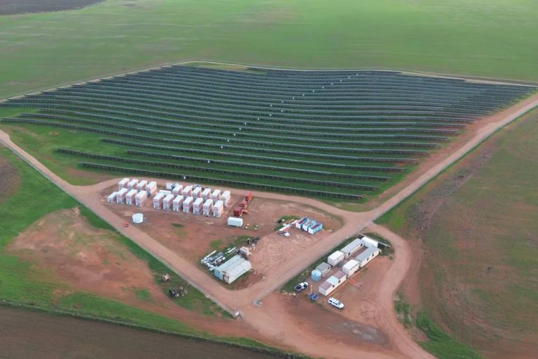 Thumbnail for Yadlamalka Energy turns on battery storage and solar project at Port Pirie