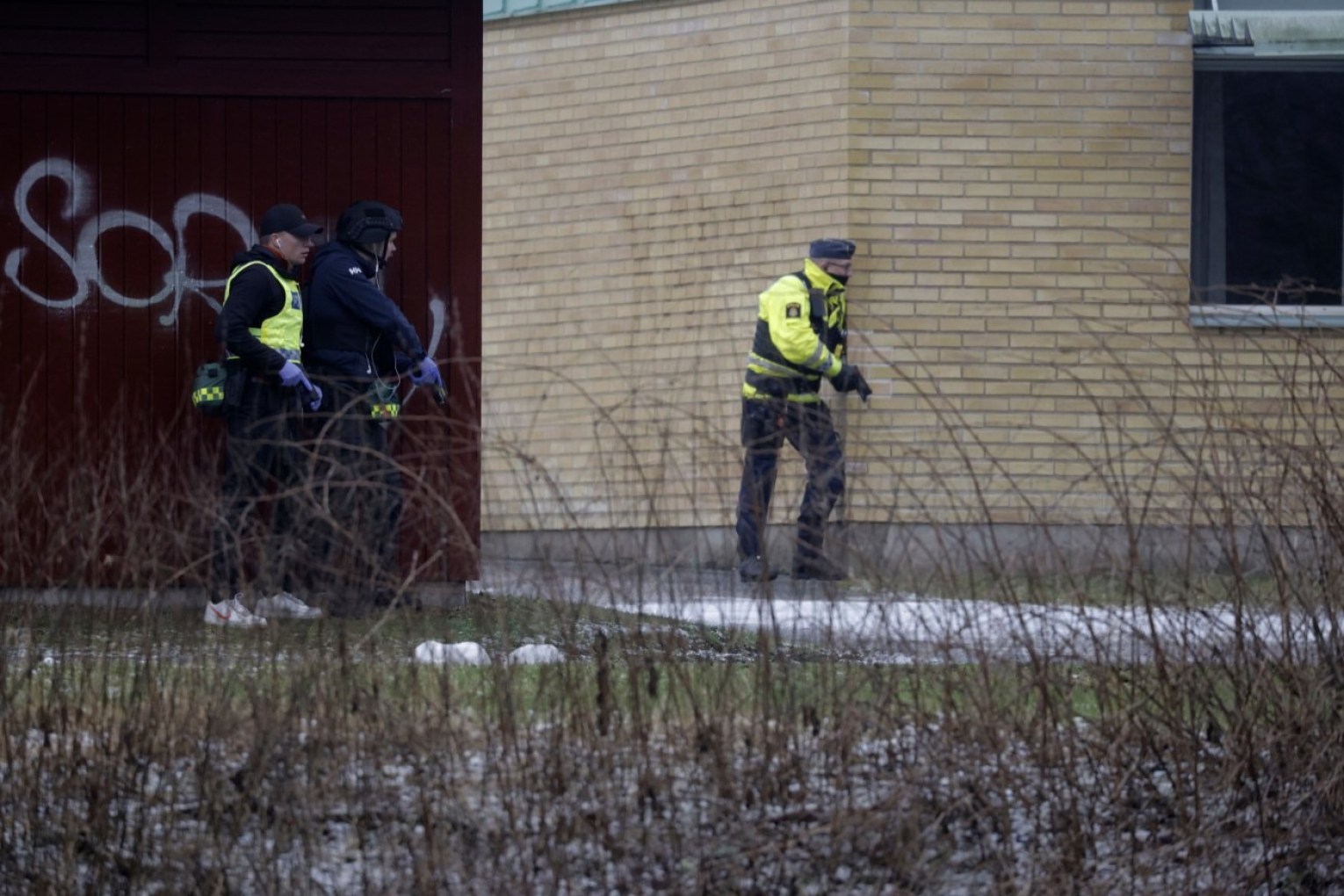 Police at the scene of the incident at Risbergska School, in Örebro, Sweden. Image: AAP