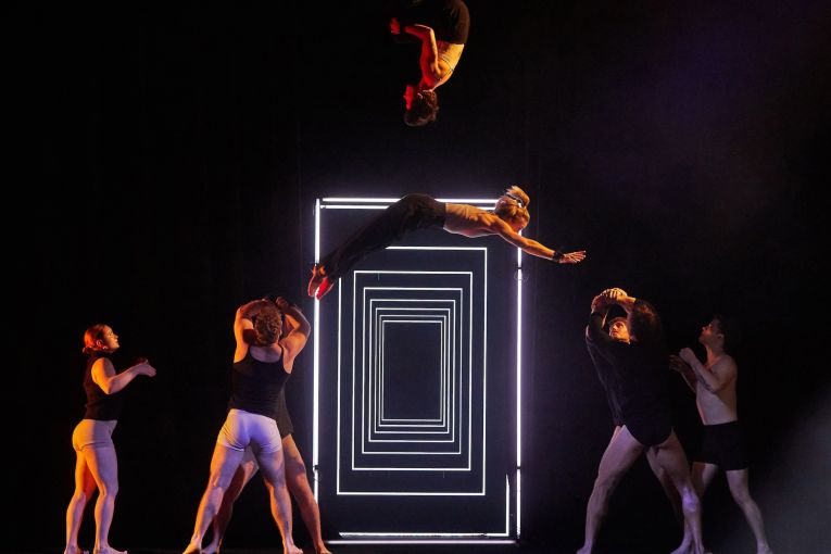 Thumbnail for Fringe review: The Mirror