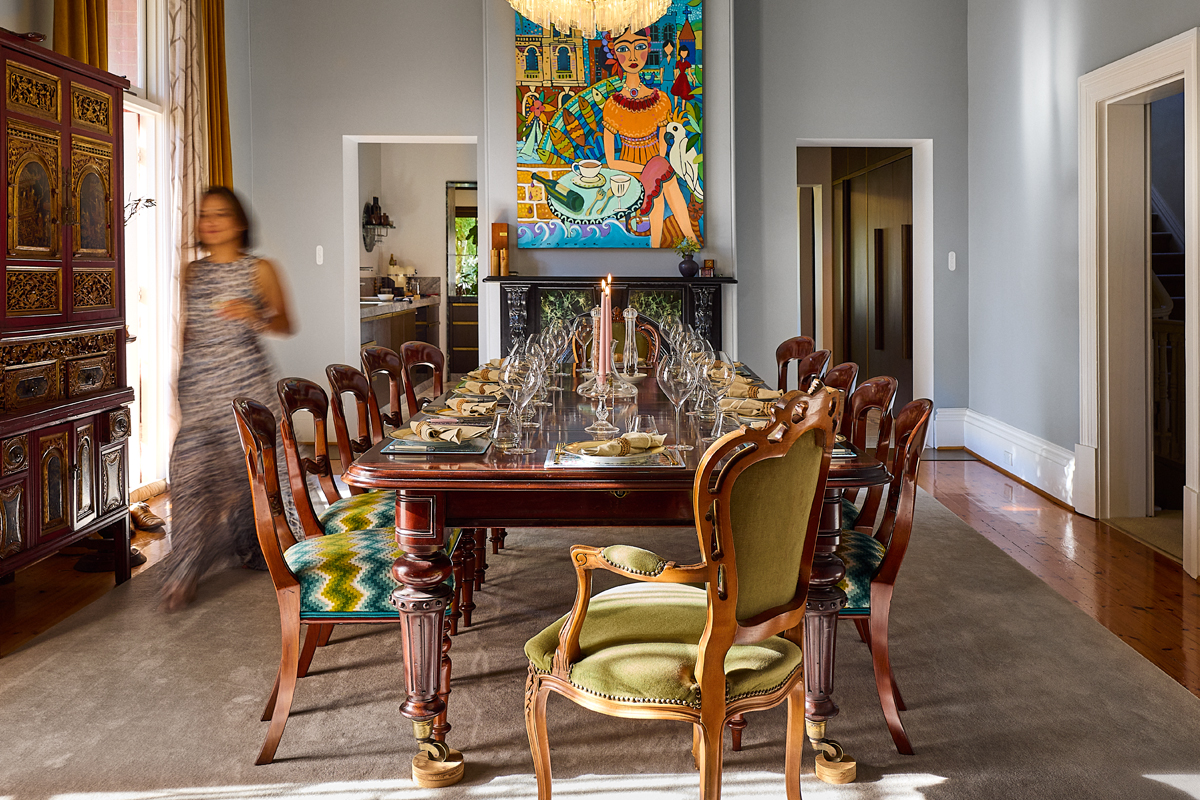 The Chaus display their love for colour in every room – including on the restored pressed tin ceiling of their dining space.