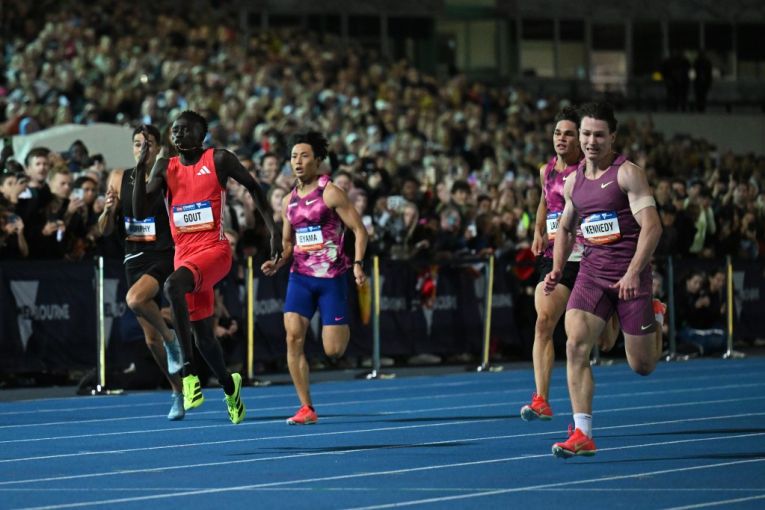 Thumbnail for Kennedy edges Gout in 200m thriller in Melbourne
