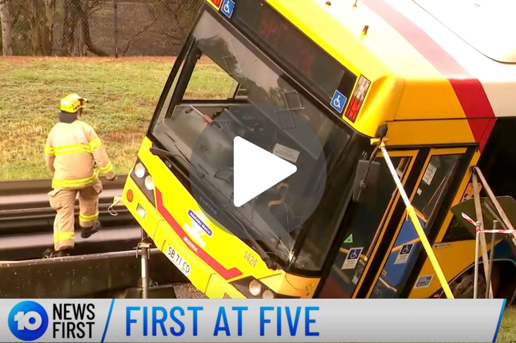 Thumbnail for VIDEO: Bus falls off O-Bahn track | Allied health professionals strike