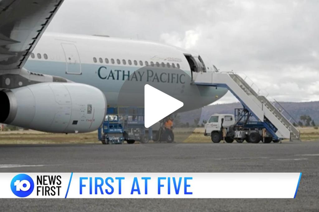 Thumbnail for VIDEO: Cathay Pacific returns to SA |  Osborne Naval Shipyard workers strike