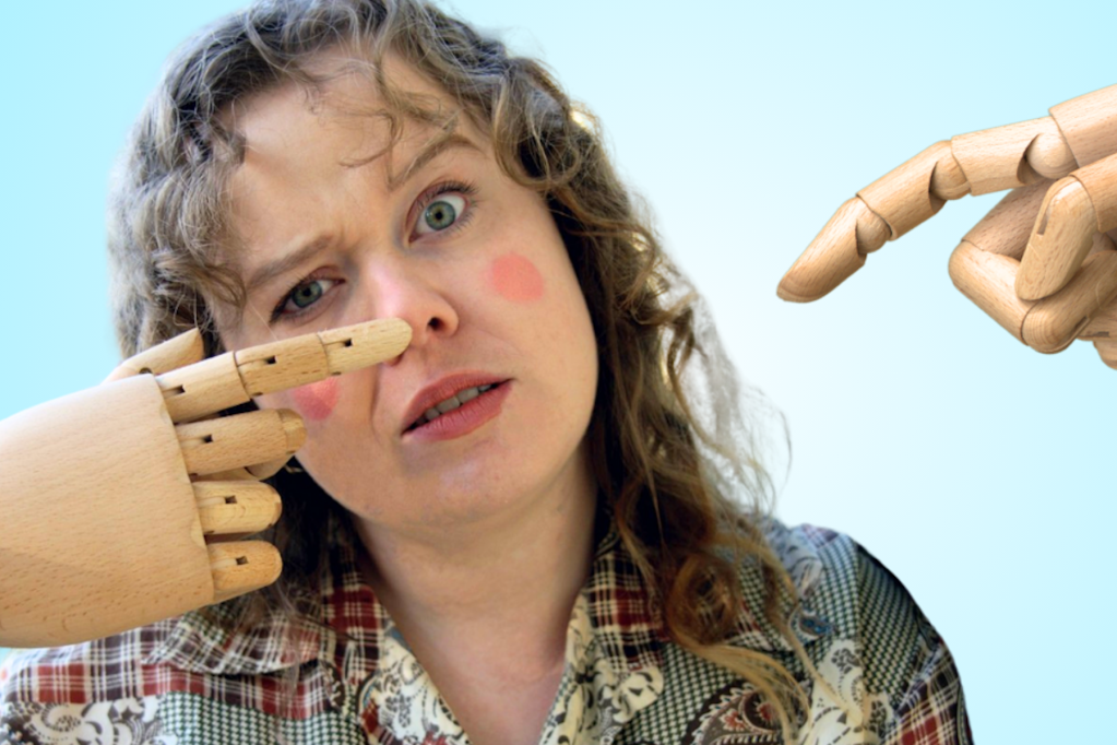 Thumbnail for Fringe review: Me, Myself and Hand