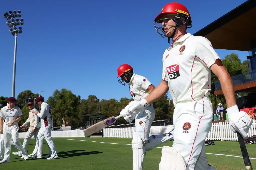 Thumbnail for Queensland into Sheffield Shield final after draw with SA