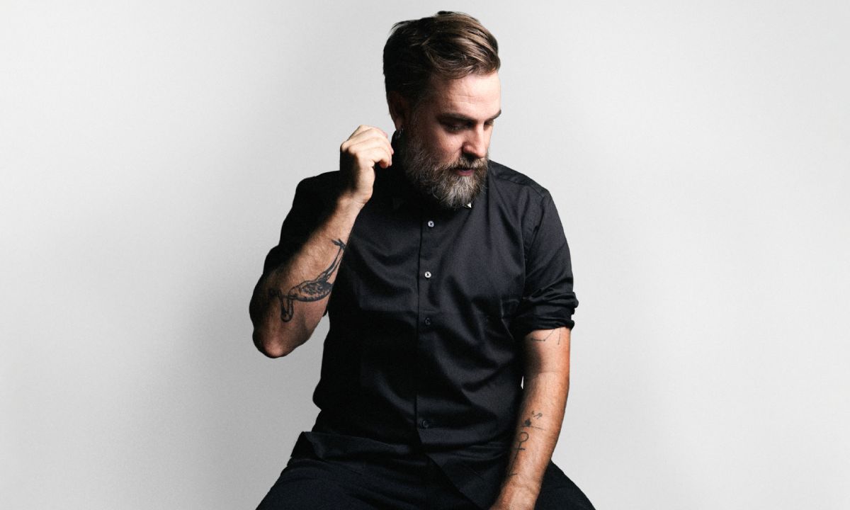 Josh Pyke has collaborated with the ASO for this special performance.