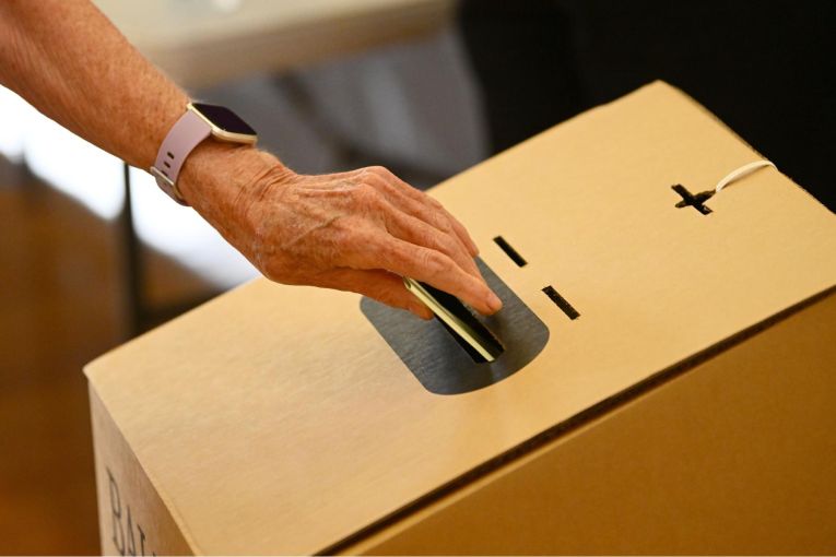 Thumbnail for Electoral roll deadline looms