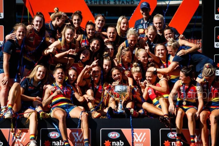 Thumbnail for Dual premiership AFLW coach Clarke to quit