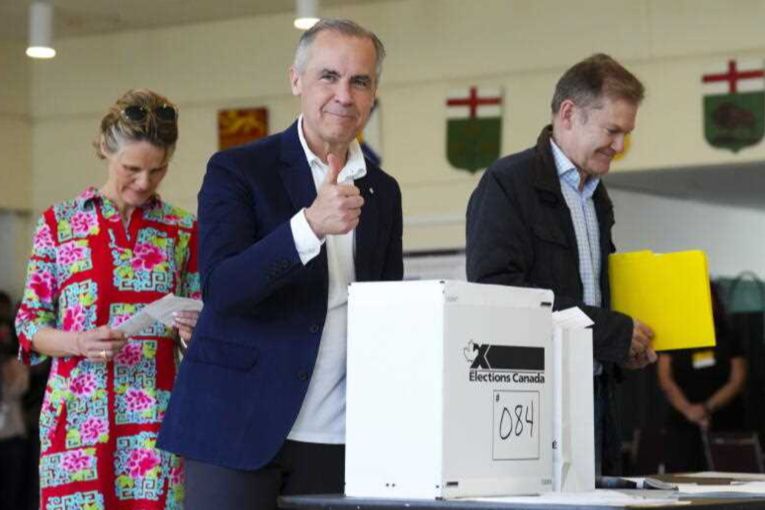 Thumbnail for Canadian voters shun conservatives after Trump threats