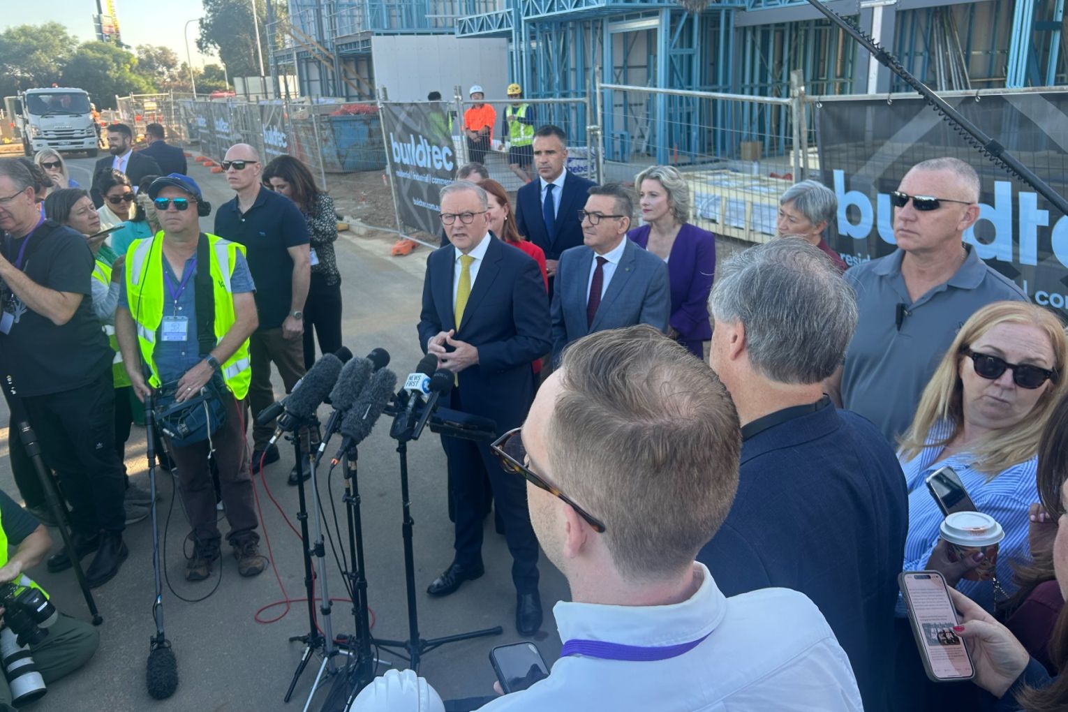 Albanese has been criss-crossing the nation with a large press pack. Photo: Mike Smithson