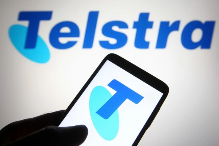 Thumbnail for Rival accuses Telstra of deceiving customers