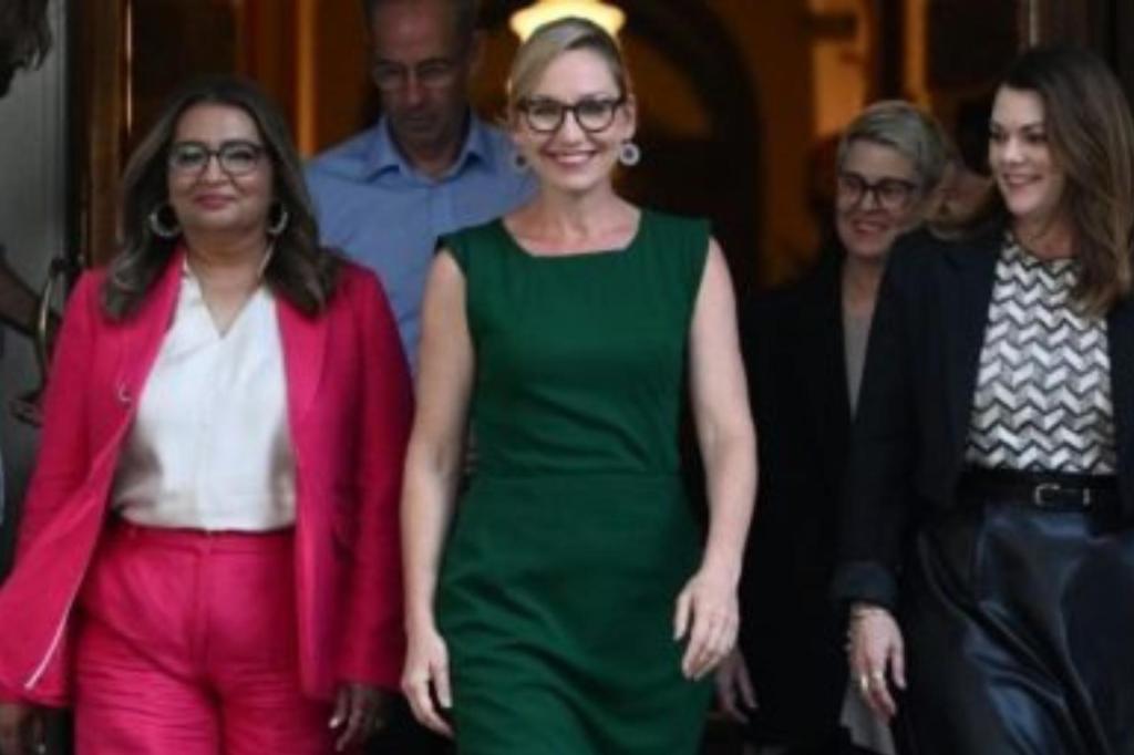 Greens leader Larissa Waters is warning the government it needs to work with her party. Image: AAP