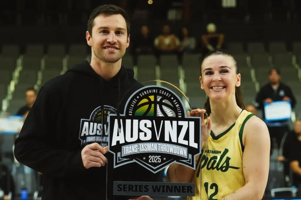 The Boomers and Opals claimed the Trans-Tasman Throwdown series on a total record of 5 – 1, closing out a frantic Trans-Tasman roadshow in Hamilton. Image: Basketball Australia