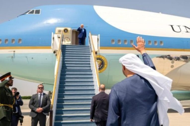 Thumbnail for Trump’s Qatari plane deal is naked corruption