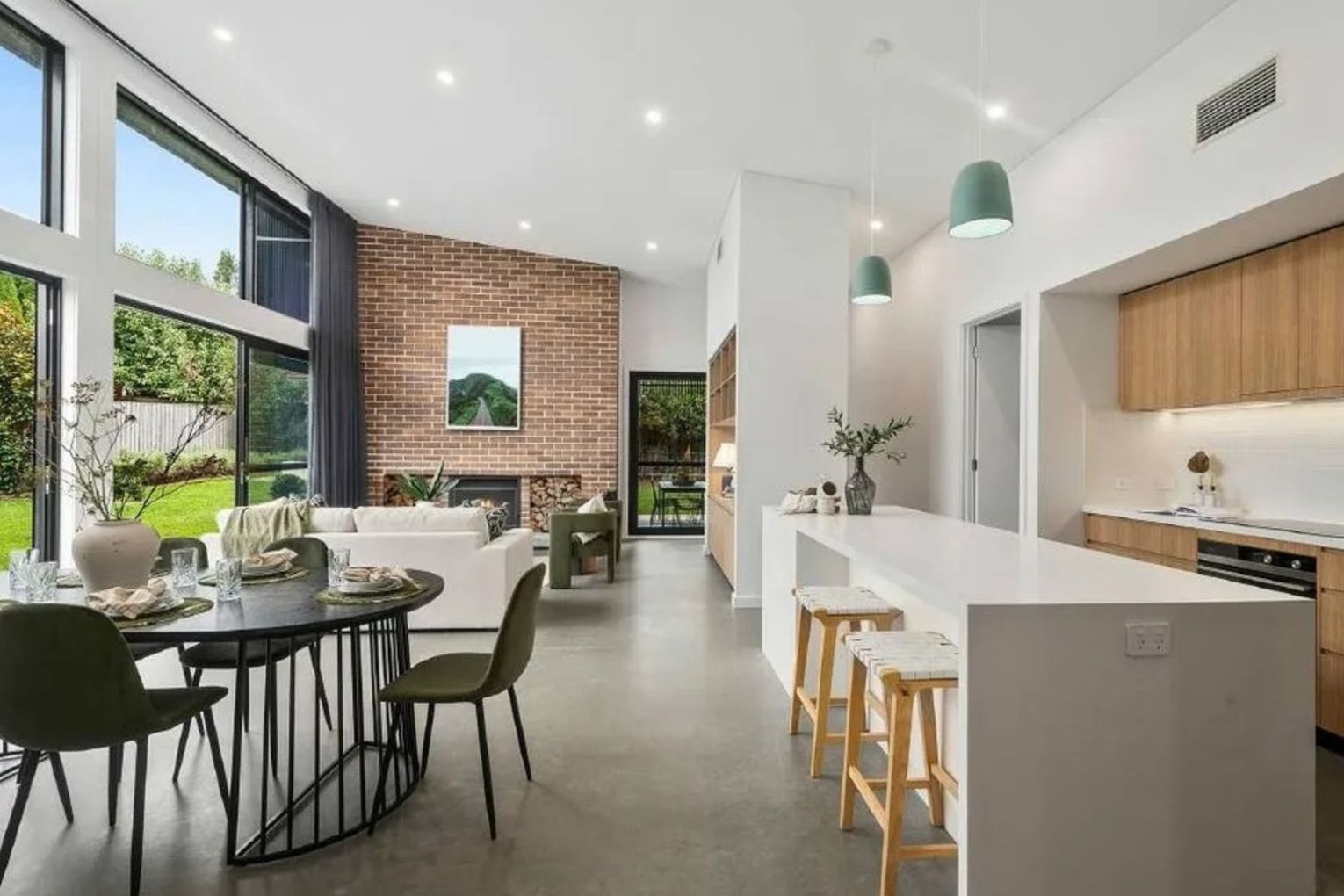 Regional areas are outperforming Sydney and Melbourne, according to recent data. Photo: View.com.au