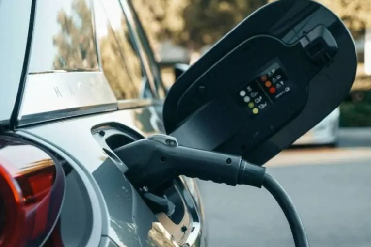 Thumbnail for Plug-in hybrid sales slide as big-car obsession continues