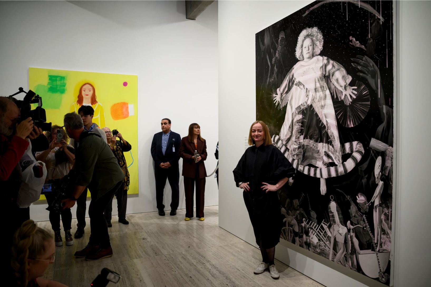Julie Fragar's portrait of fellow artist Justene Williams has won the prestigious Archibald Prize. (Bianca De Marchi/AAP PHOTOS)