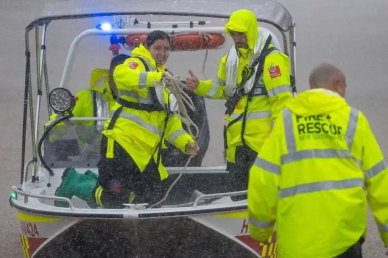Thumbnail for Fourth flood death as weather chaos tracks south