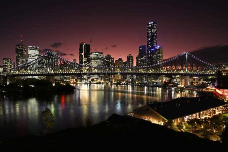 Thumbnail for Story Bridge closure may cost $1 billion, shut for months