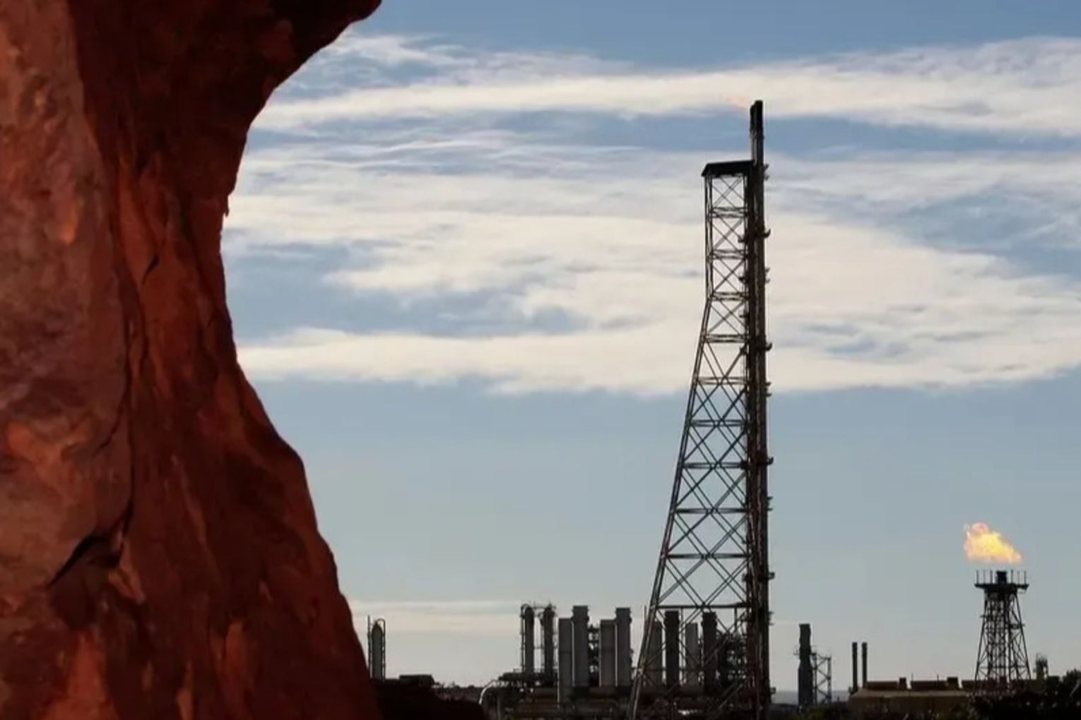 Up to $215 billion worth of gas could be given away, royalty-free.