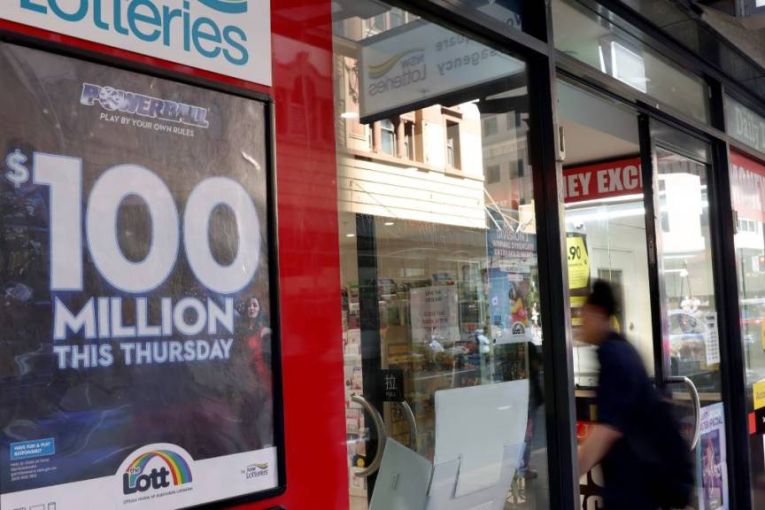 Thumbnail for Single ticket cleans up $100m Powerball draw