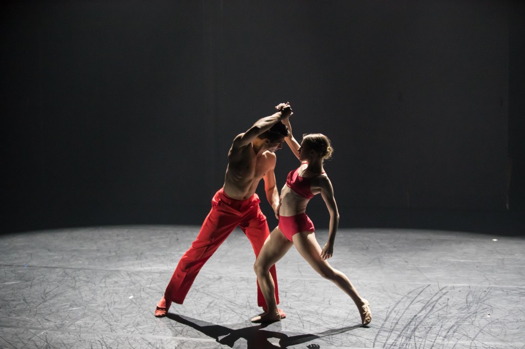 Thumbnail for Queensland Ballet chasses towards Tinsel Town