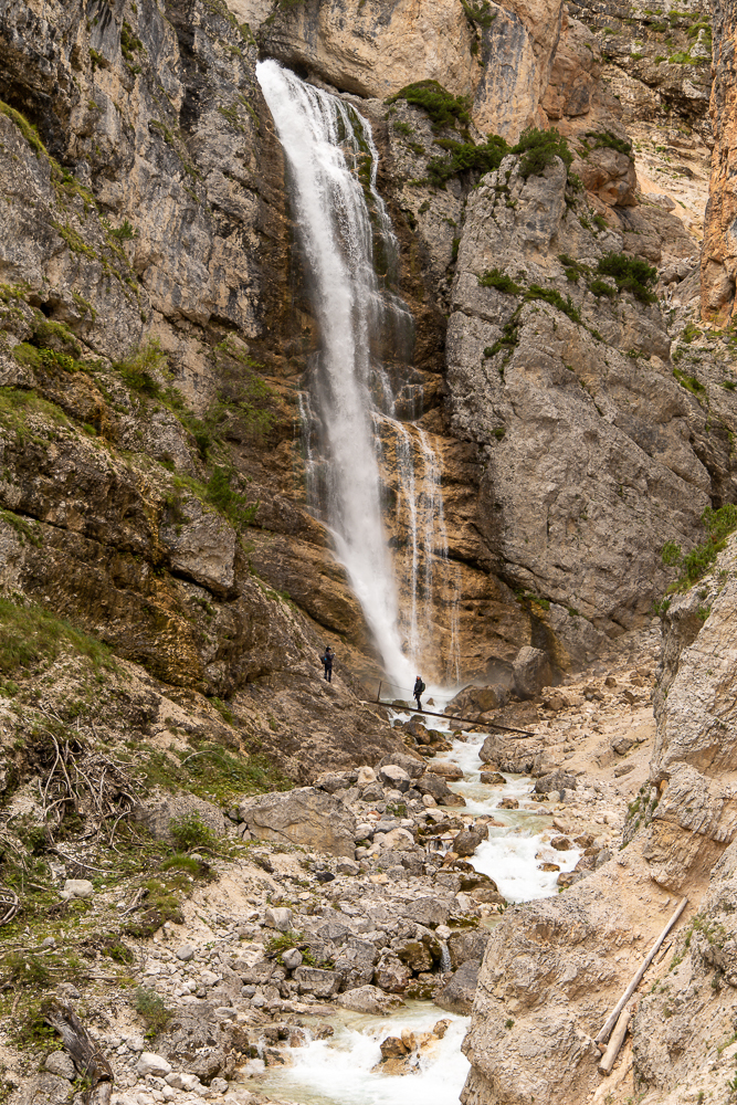 Fanes Falls is located a short distance from the ski village of Cortina d'Ampezzo.