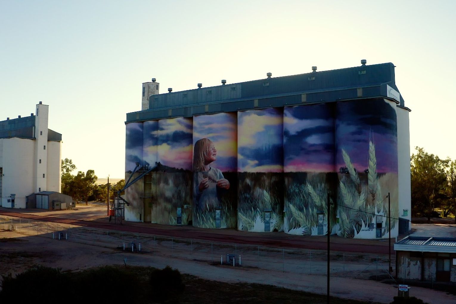 Free camping areas, great hiking spots and silo art are bringing tourists to the Eyre Peninsula town of Kimba. Photo: Jordan Agutter