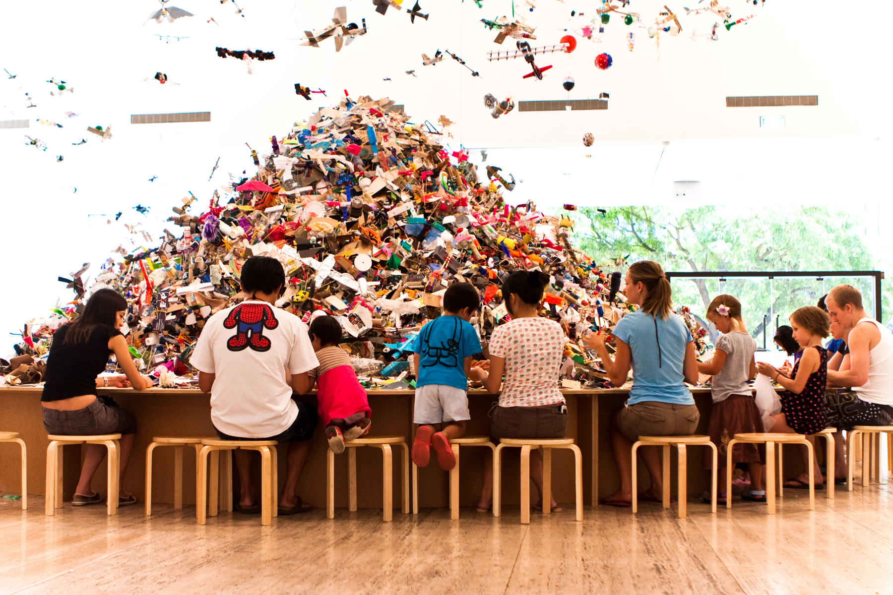 Alfredo Juan Aquilizan / Philippines/Australia b.1962 / Maria Isabel Gaudinez-Aquilizan / Philippines/Australia b.1965 / In-flight (Project: Another Country) (installation view) 2009 / Courtesy and © Alfredo and Isabel Aquilizan / Photograph: K Bennett © QAGOMA