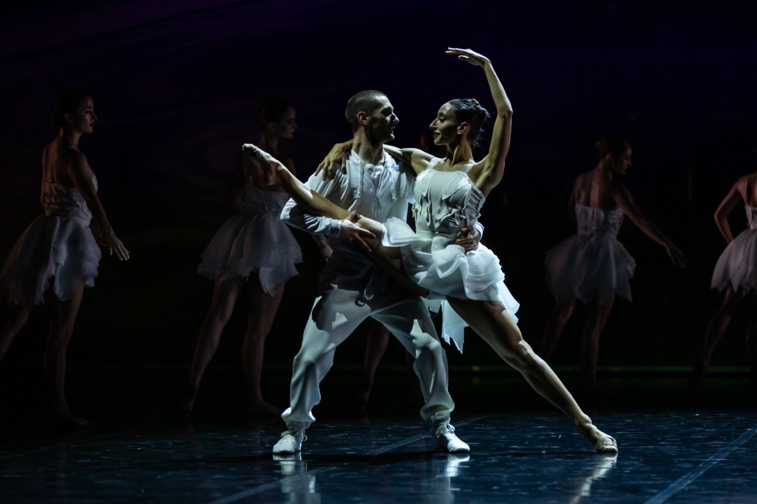 Ballet Preljocaj alternate leads Leonardo Cremaschi (Siegfried) and Mirea Delogu (Odette/Odile) in Swan Lake.
