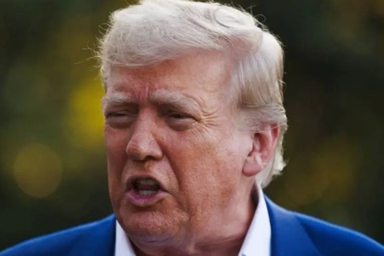 Thumbnail for Trump erupts over early Mideast truce violations