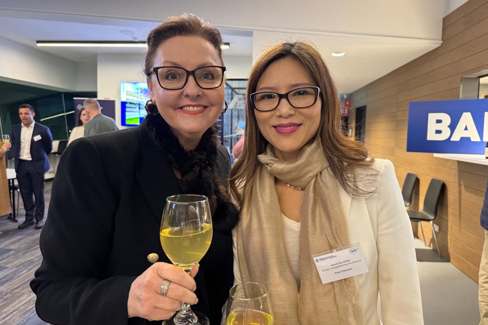 Melissa Dunbar and Laurel Qiu Dixon