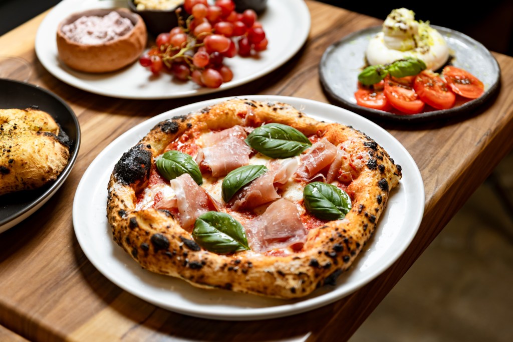 Thumbnail for Chef Jon Pizzeria & Bistro sparks up its woodfired oven in Kenmore