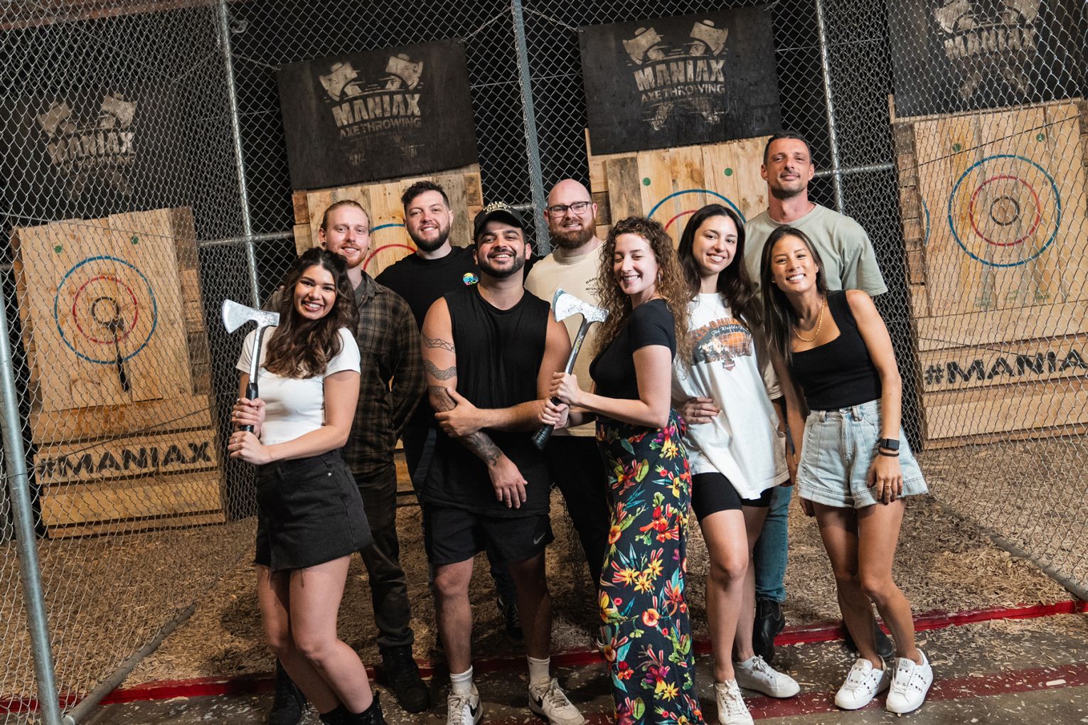 MANIAX Axe Throwing