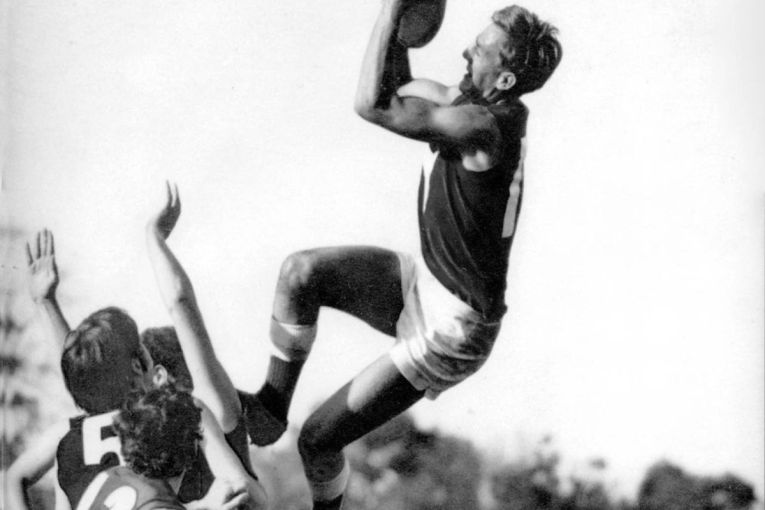 Thumbnail for SA footy legend dies aged 77