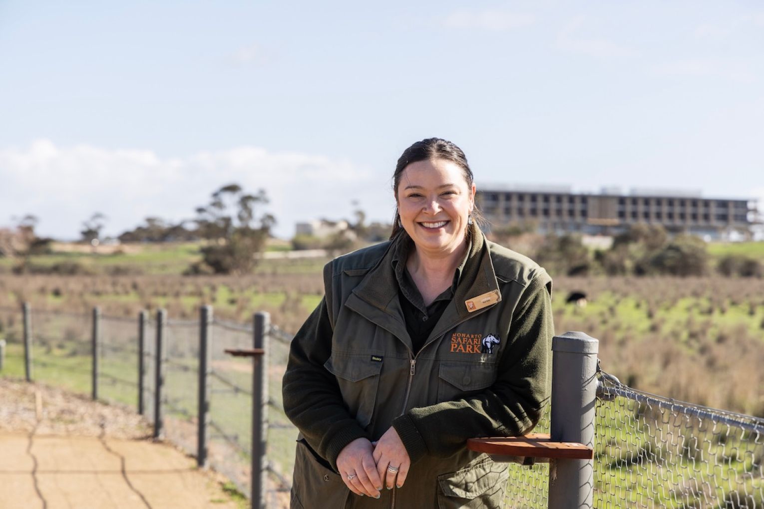 Monarto Safari Park tour host Lindsay Handrickan. Photo: Simon Cross/Zoos SA.