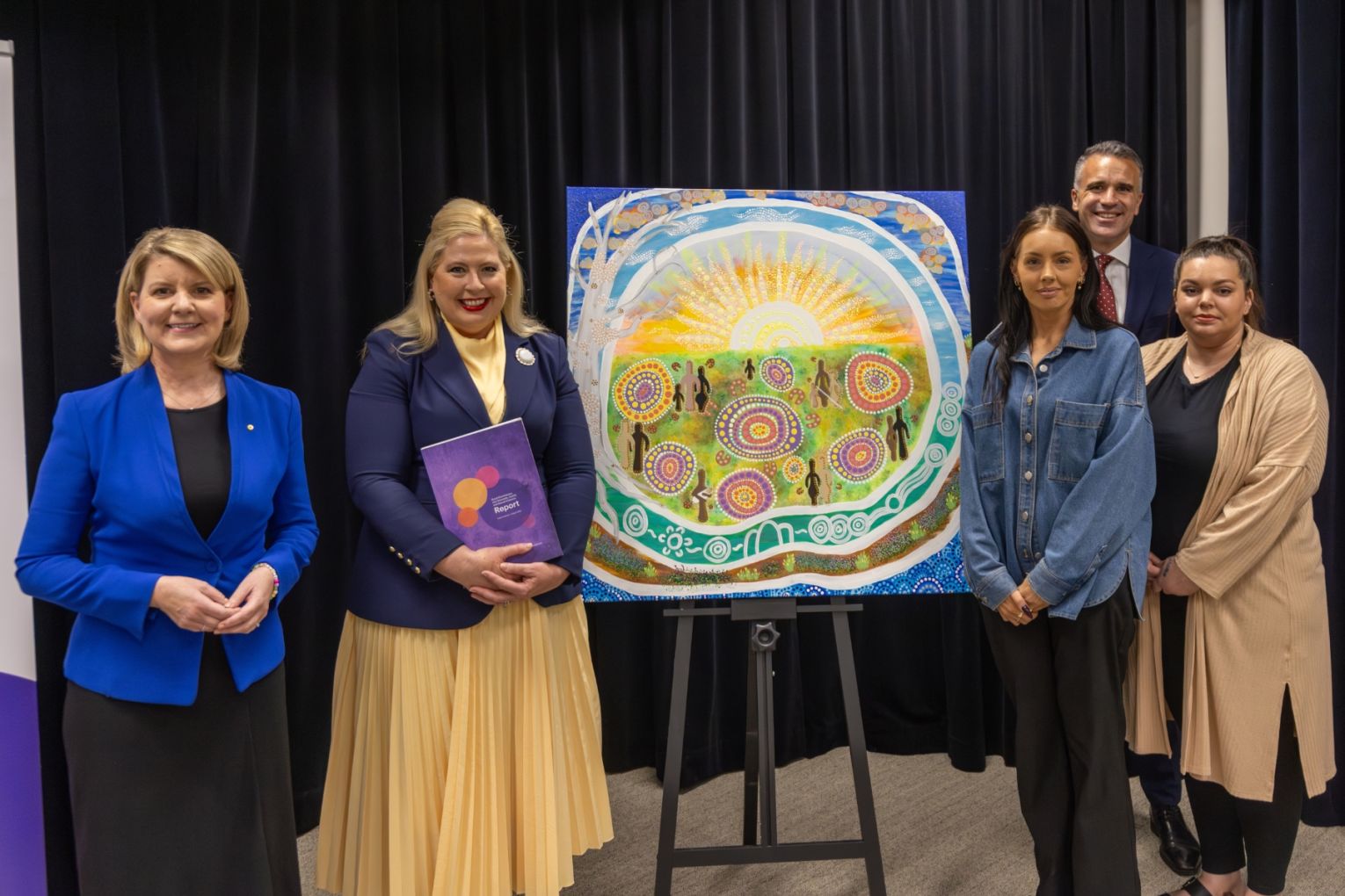 L-R: Royal Commissioner Natasha Stott Despoja AO; Katrine Hildyard, Minister for Women and the Prevention of Domestic, Family and Sexual Violence; with artist Rachel Abdulla’s daughters Amber and Casey; and SA Premier Peter Malinauskas.