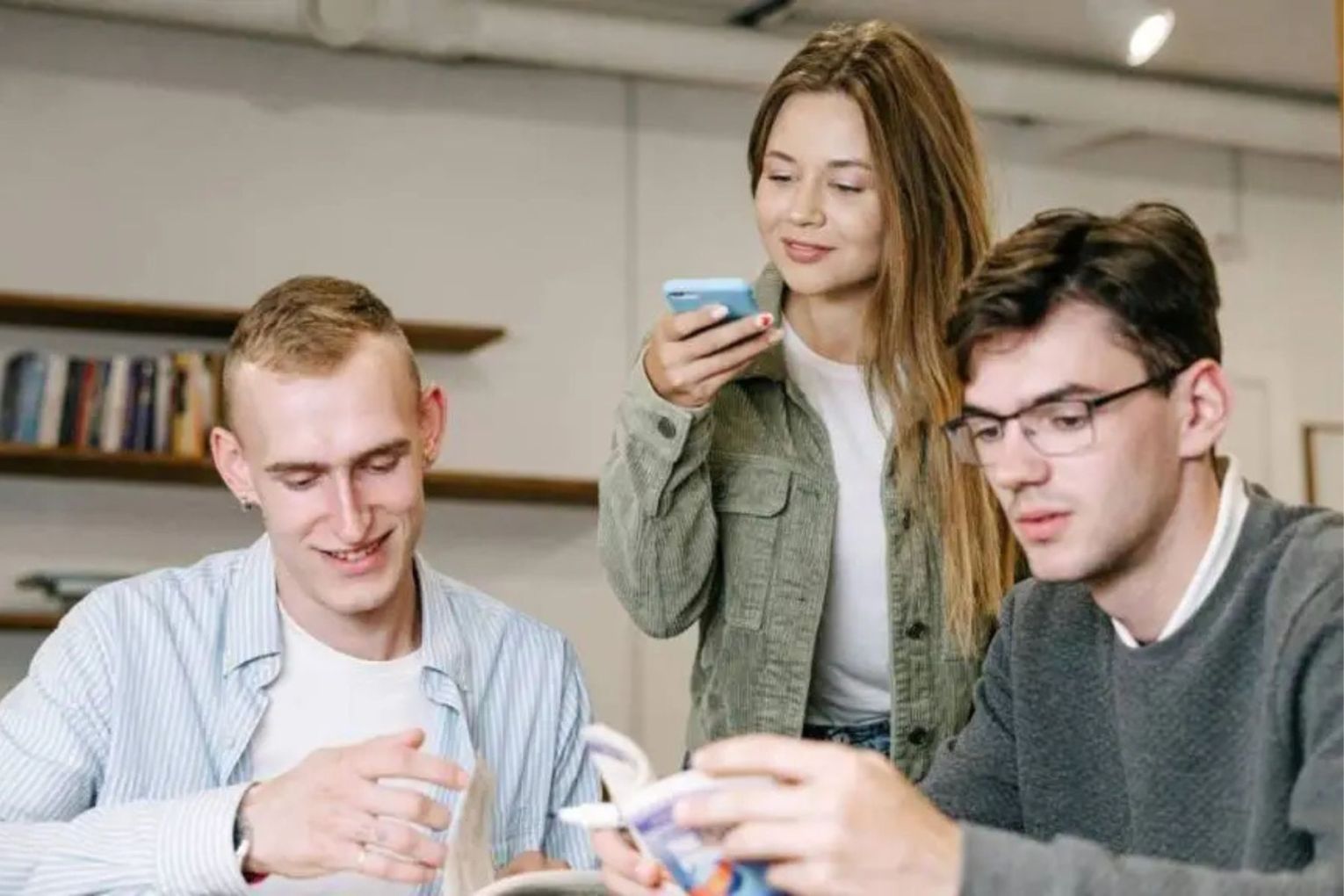 Despite prevailing narratives in the news, young Australians aren’t hopping between jobs like never before.