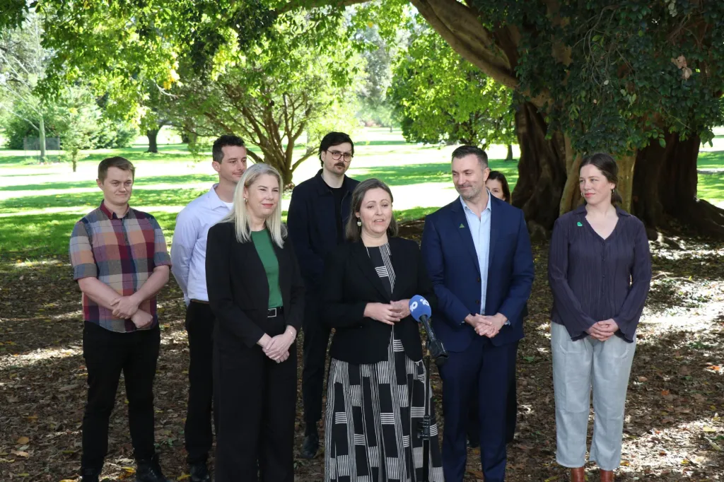 Melanie Selwood (centre) hopes to join Robert Simms in the Legislative Council. Photo: James Lance/InDaily